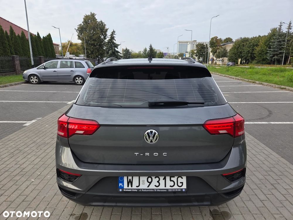 Volkswagen T-Roc - 10