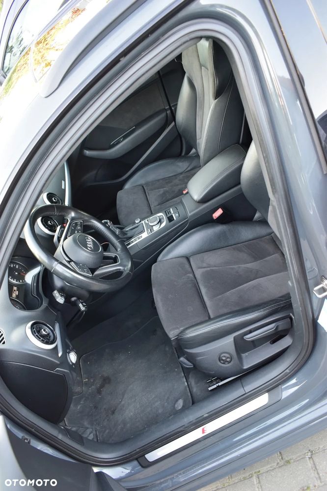 Audi A3 Sportback 2.0 TDI S tronic - 6