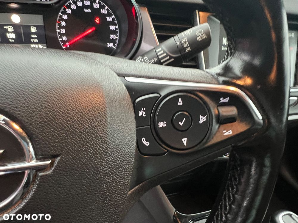 Opel Crossland X - 23