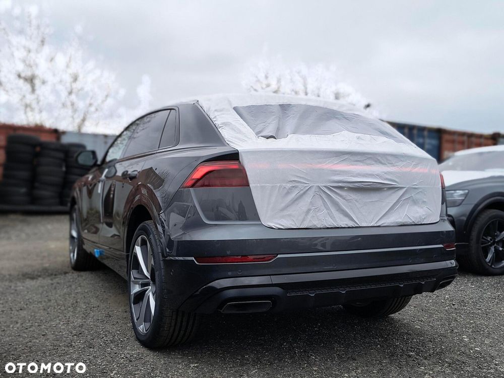 Audi Q8 - 6