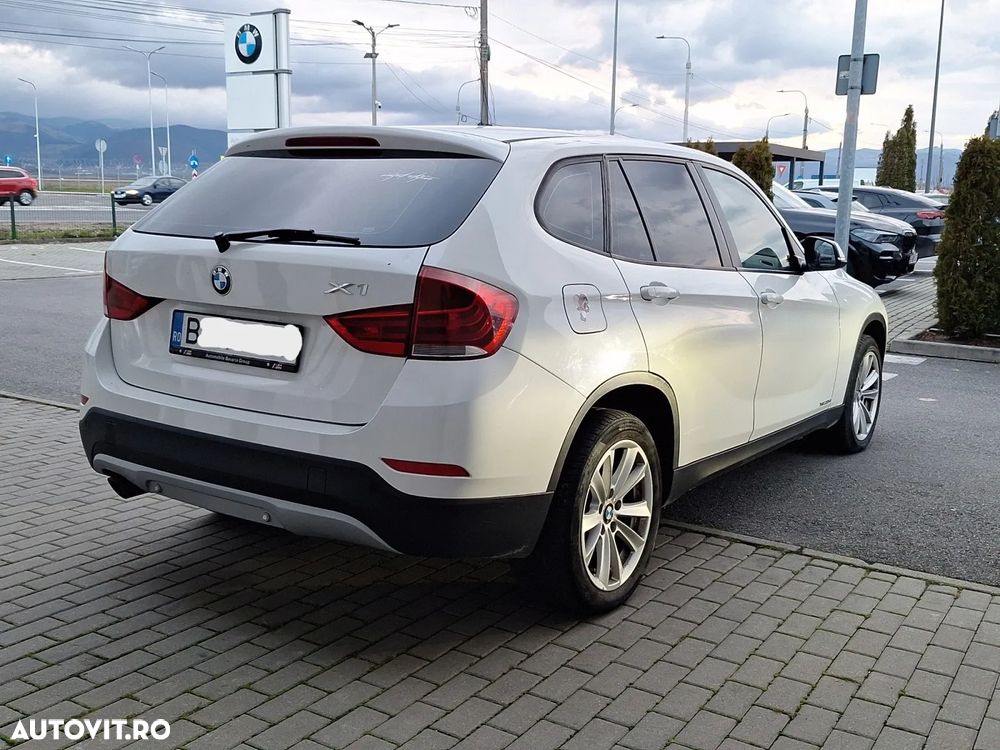BMW X1 xDrive18d - 3
