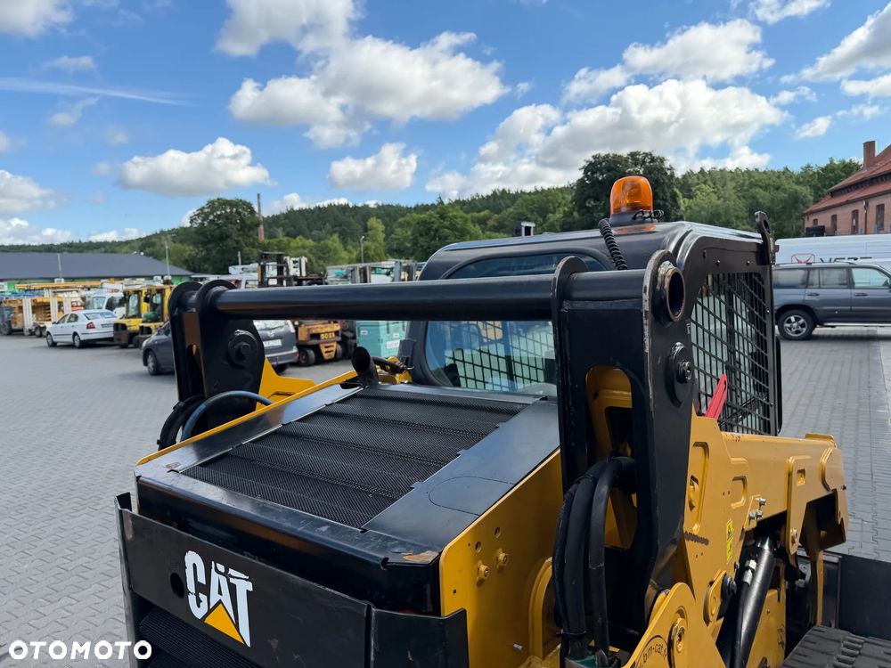 Caterpillar 259D - 12