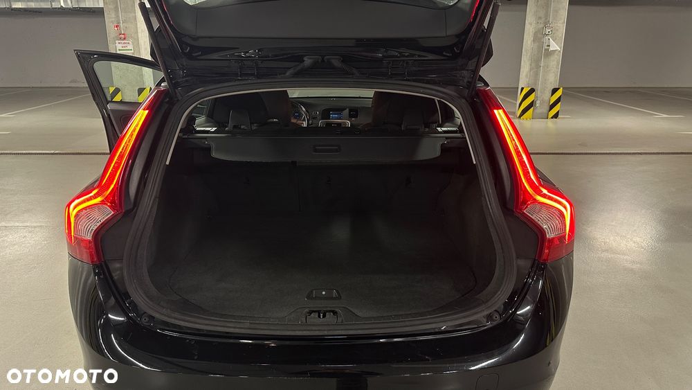 Volvo V60 - 12