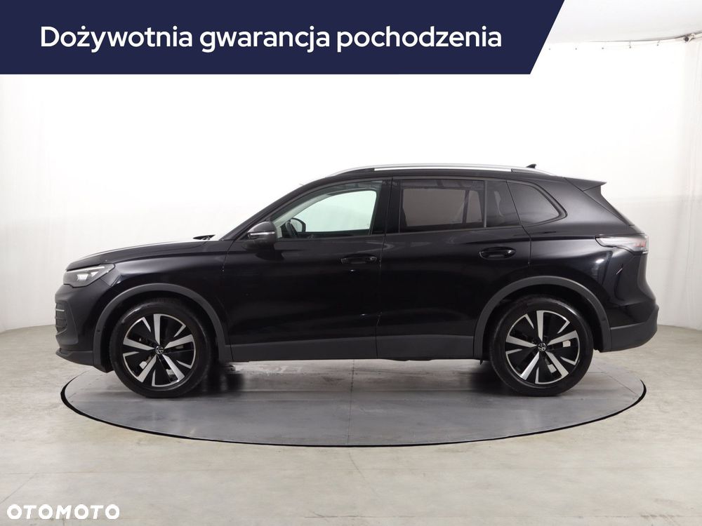 Volkswagen Tiguan - 4