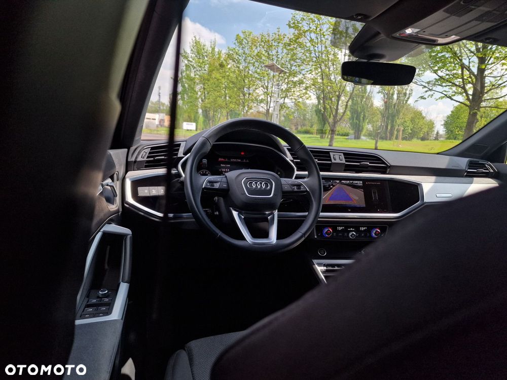 Audi Q3 Sportback - 21