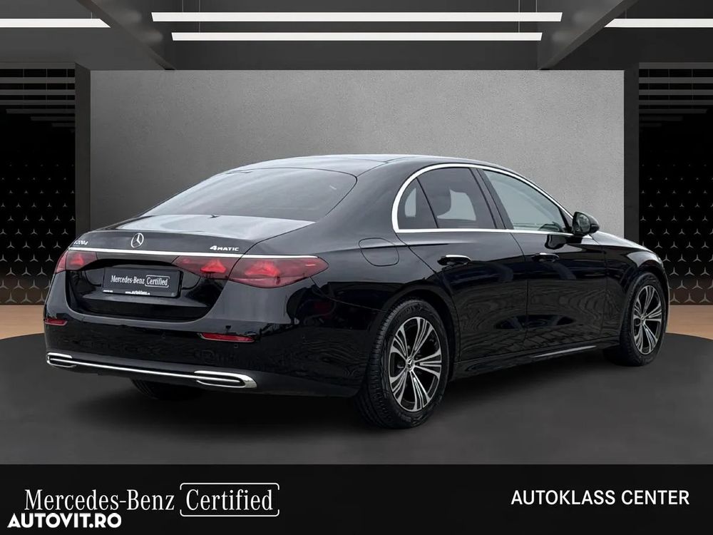 Mercedes-Benz E - 6