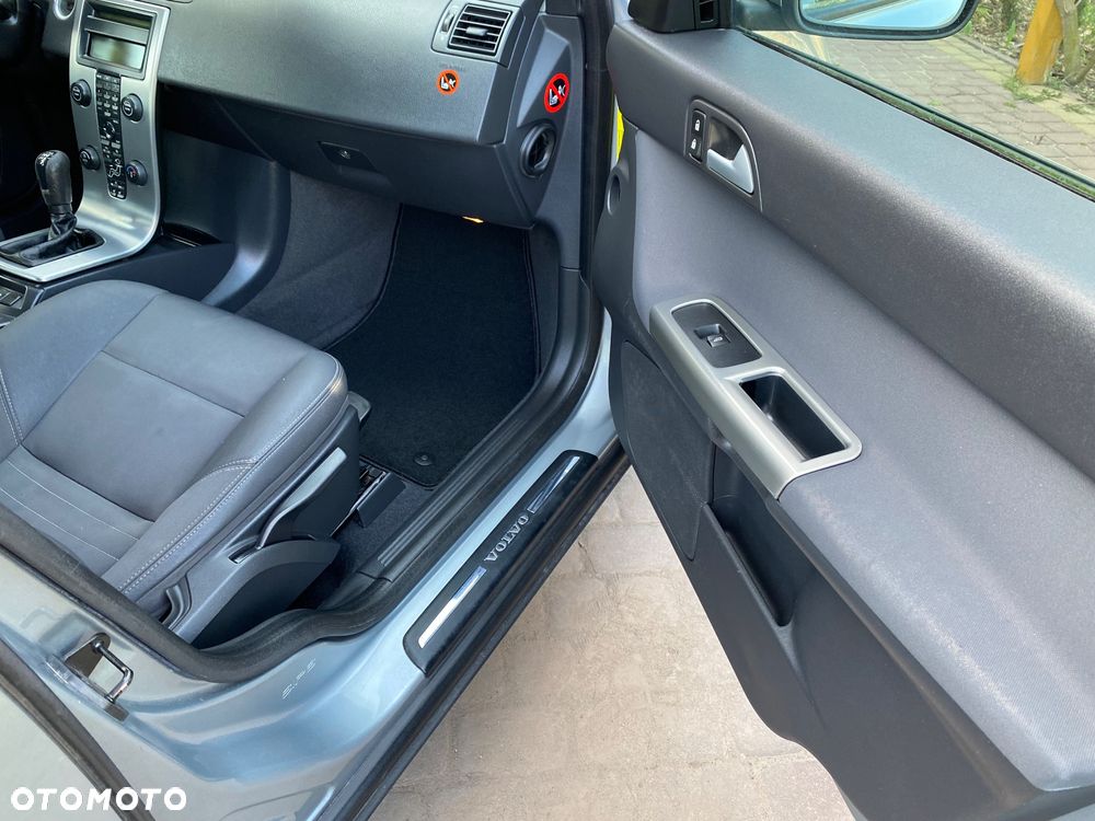 Volvo S40 2.4i Momentum - 12