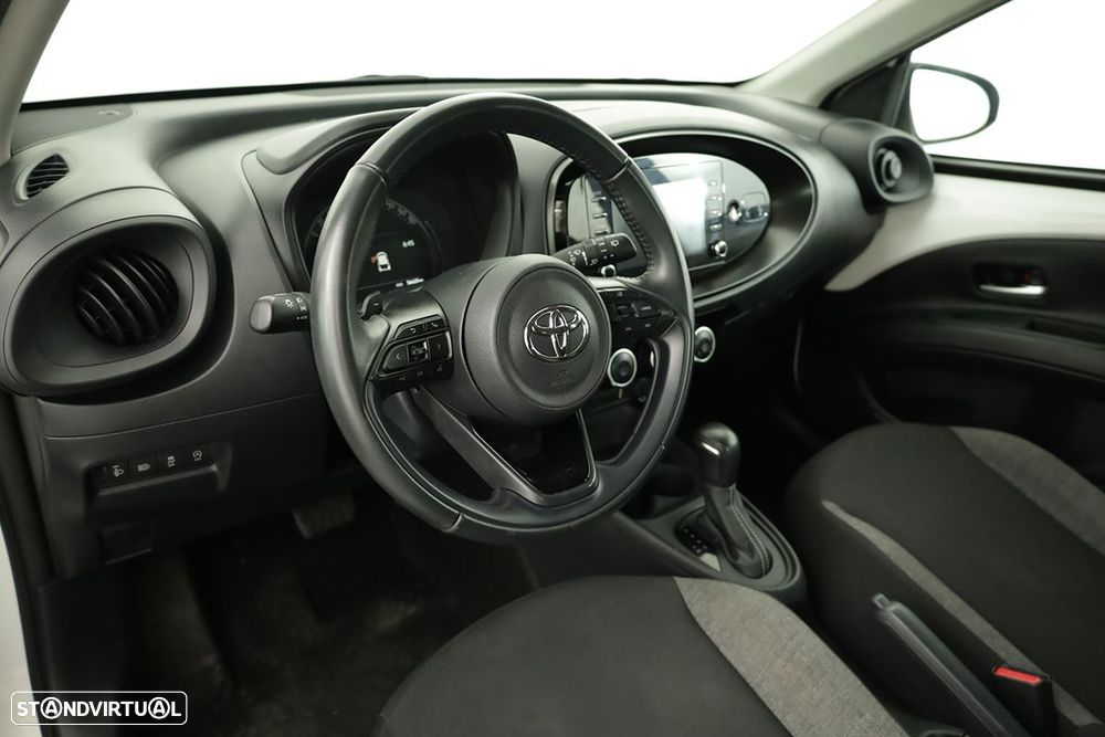 Toyota Aygo X - 7