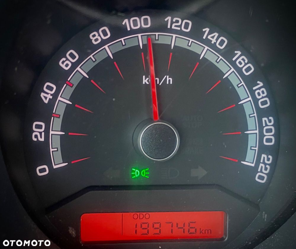 Kia Venga 1.6 L - 14