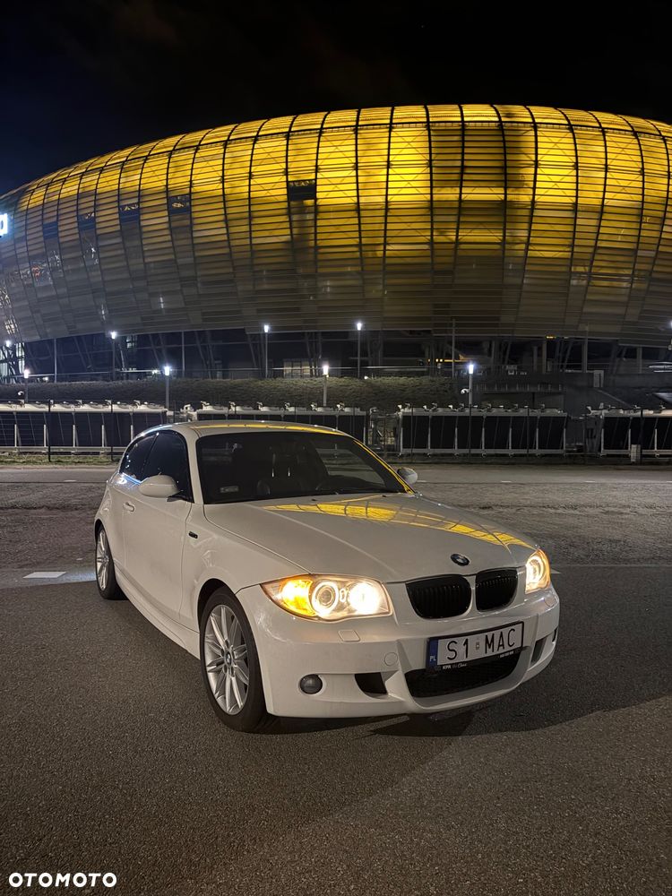 BMW Seria 1 118d - 23