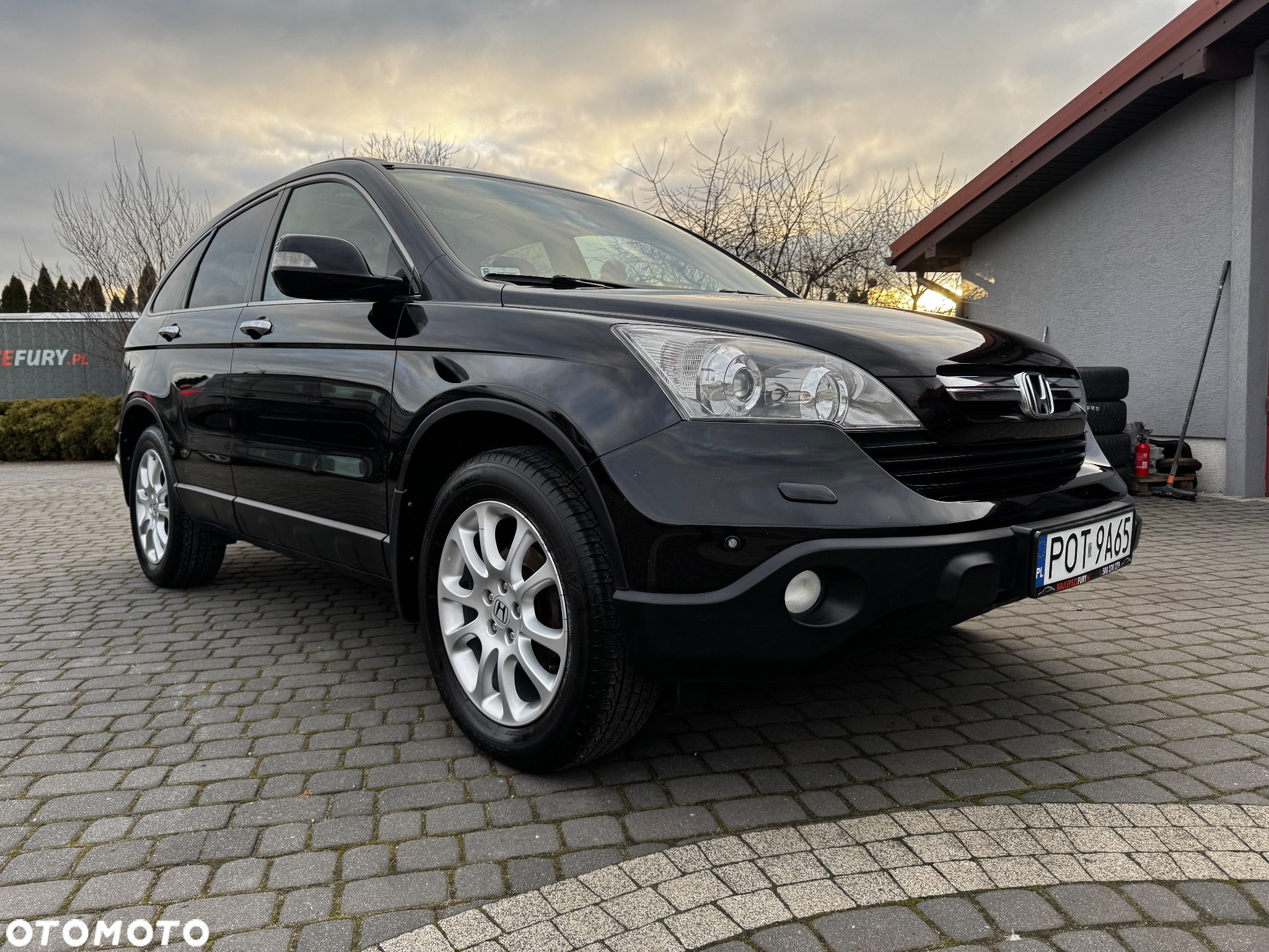 Honda CR-V 2.0i-VTEC Executive 50 Jahre Edition - 3