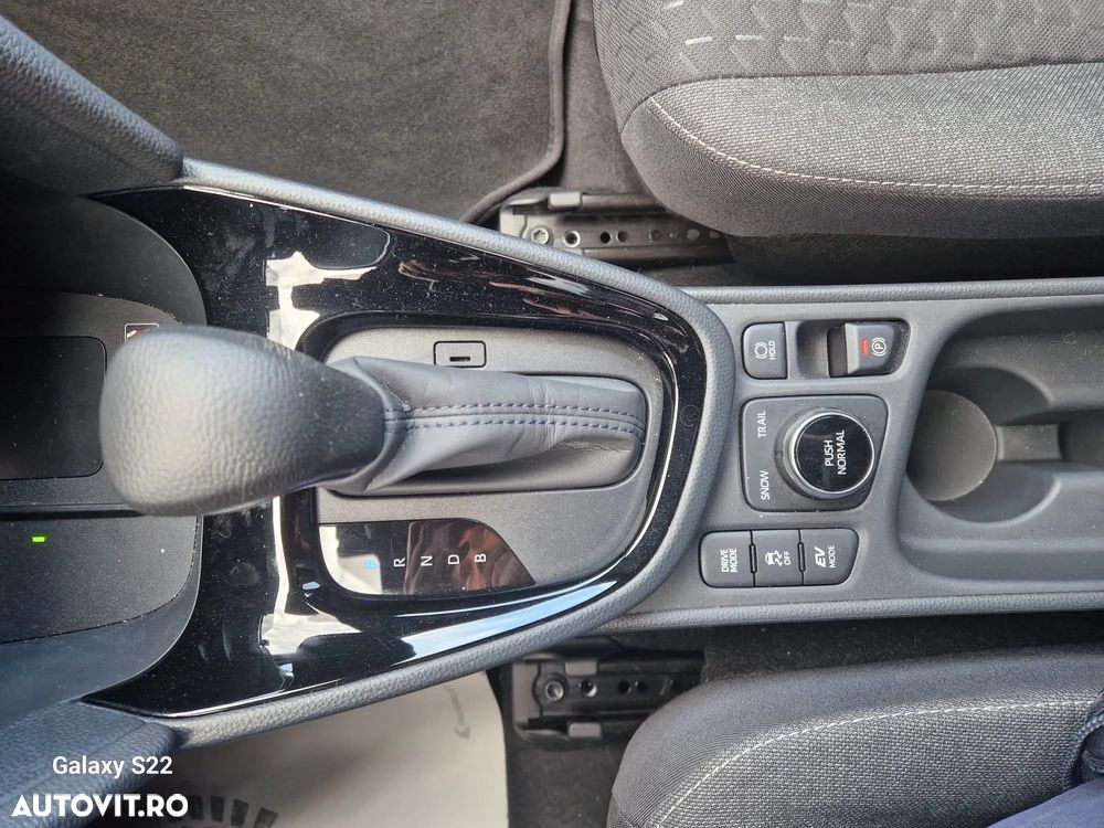Toyota Yaris Cross 1.5 VVT-i HSD 116 4x4 HEV Dynamic - 21