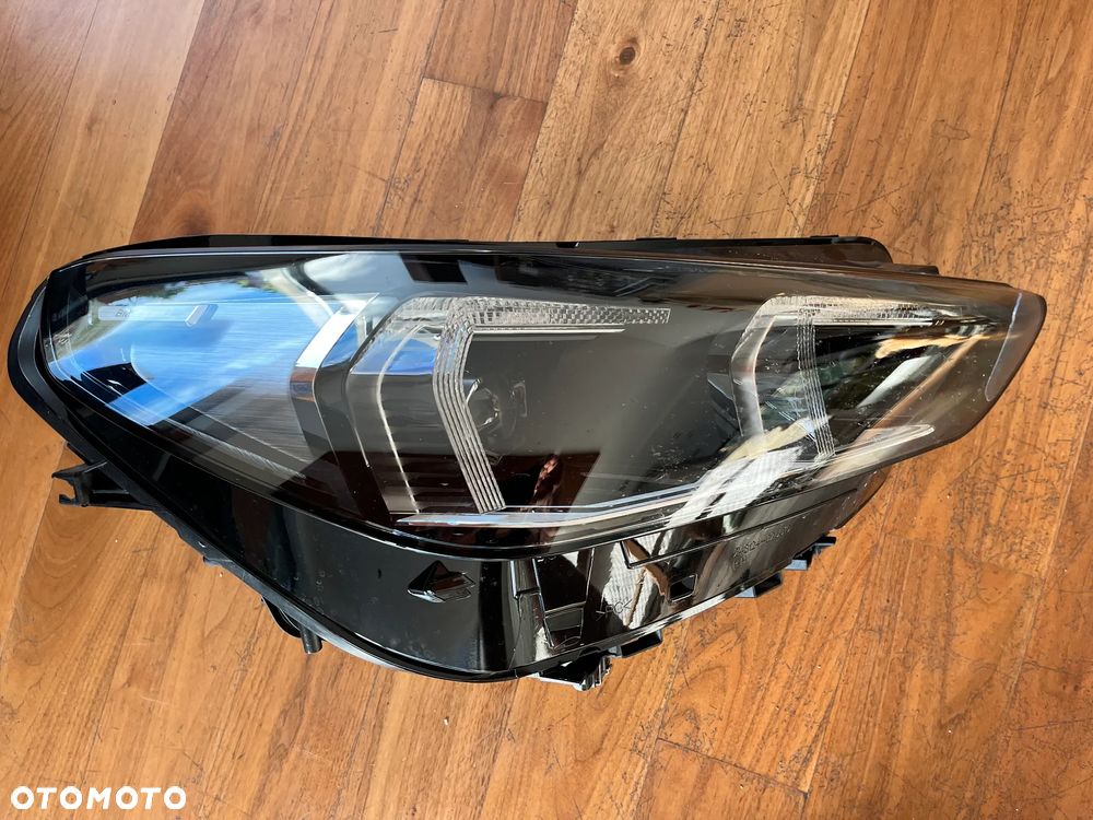 LAMPA PRAWA BMW X1 U11 2022- FULL LED 5A5BD48-02 - 2