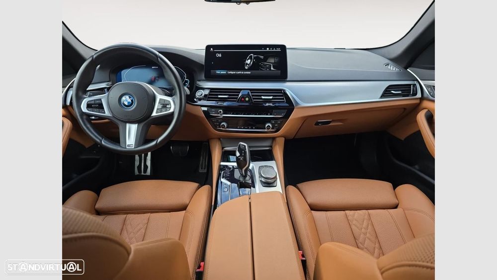 BMW 530 e Pack M - 10