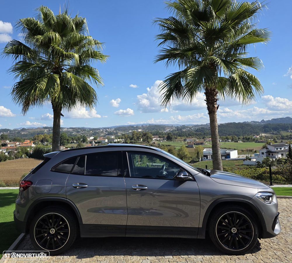 Mercedes-Benz GLA 250 e 8G-DCT AMG Line - 13