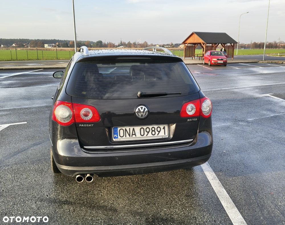 Volkswagen Passat Variant 2.0 TDI DPF Highline - 4
