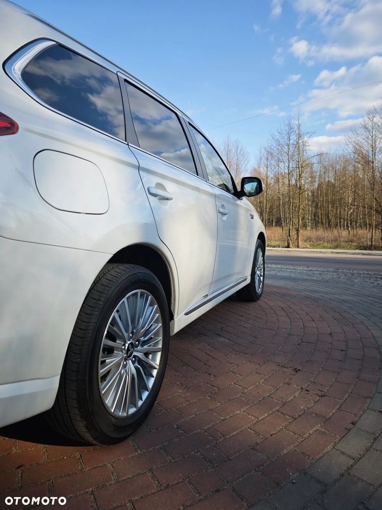 Mitsubishi Outlander Instyle - 9