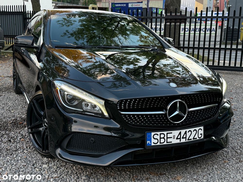 Mercedes-Benz CLA 180 7G-DCT AMG Line - 13
