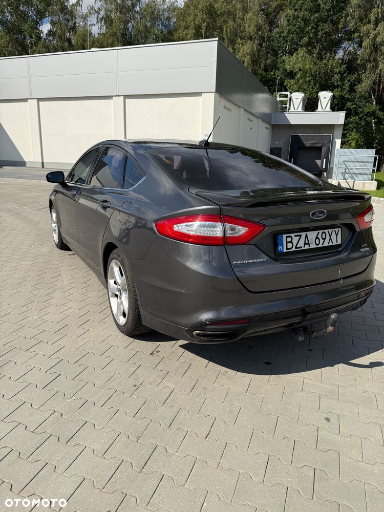 Ford Fusion - 5