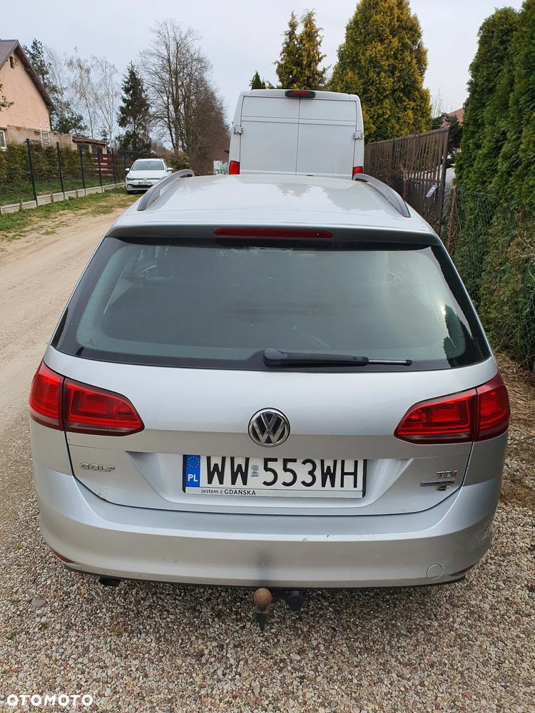 Volkswagen Golf 1.6 TDI Comfortline - 4