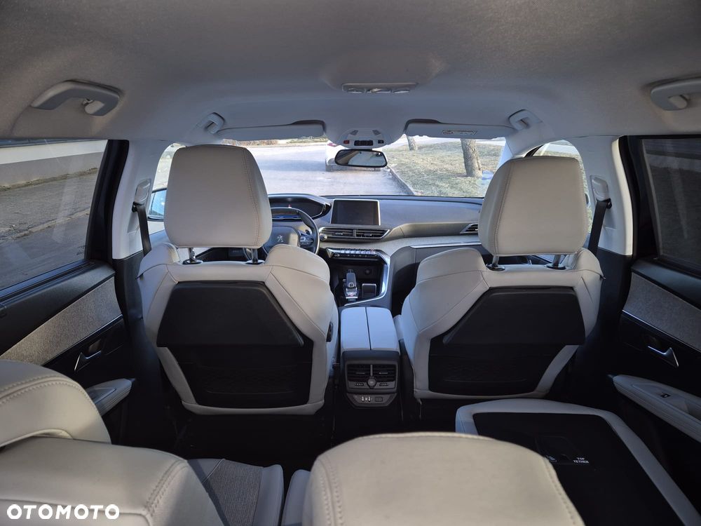 Peugeot 5008 BlueHDi 130 EAT8 Allure - 17