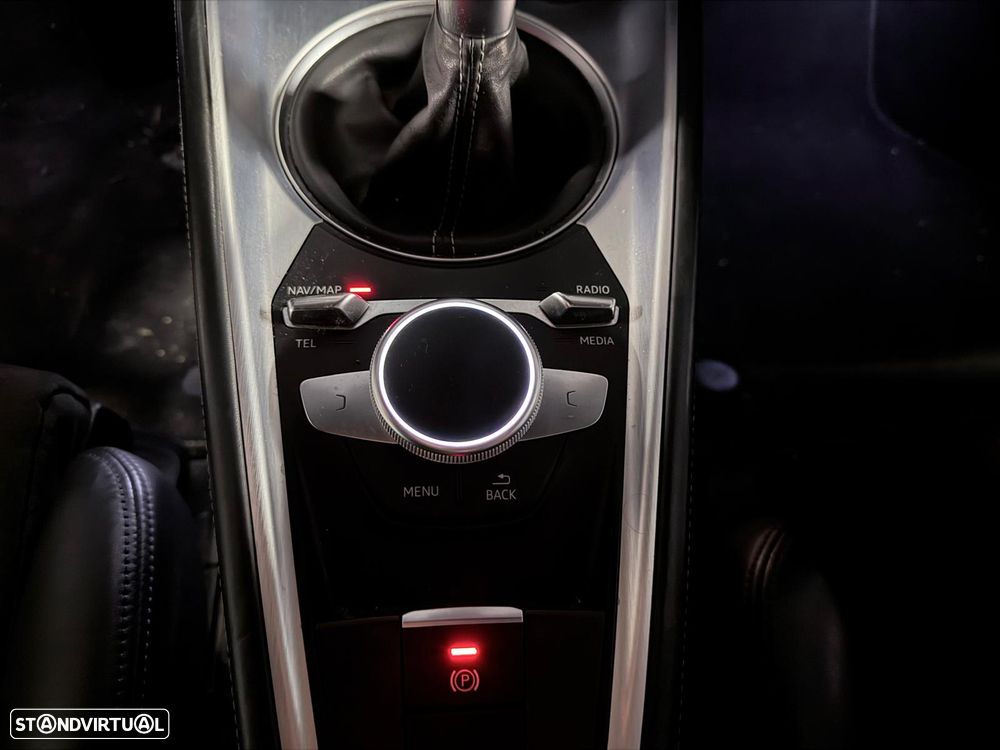 Audi TT Coupé 2.0 TFSI S-line - 16