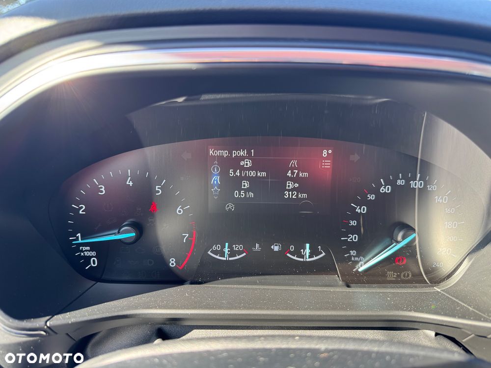 Ford Focus 1.0 EcoBoost Titanium - 18