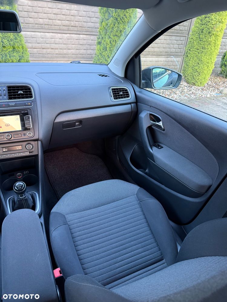 Volkswagen Polo 1.4 16V Highline Optimum - 32
