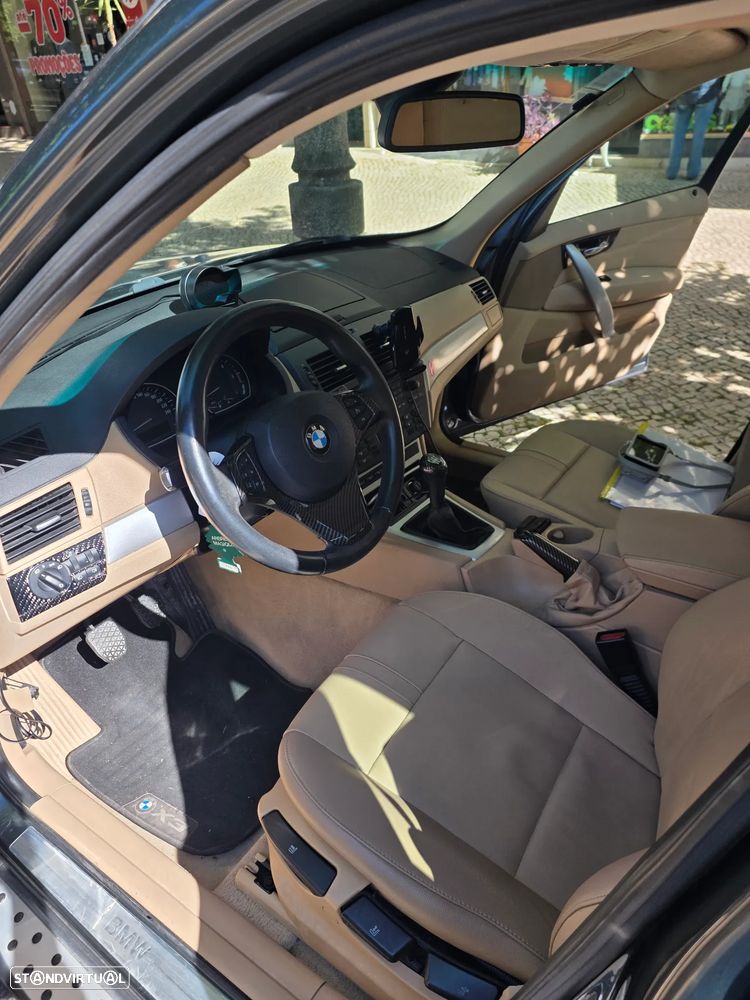 BMW X3 2.0 d - 11