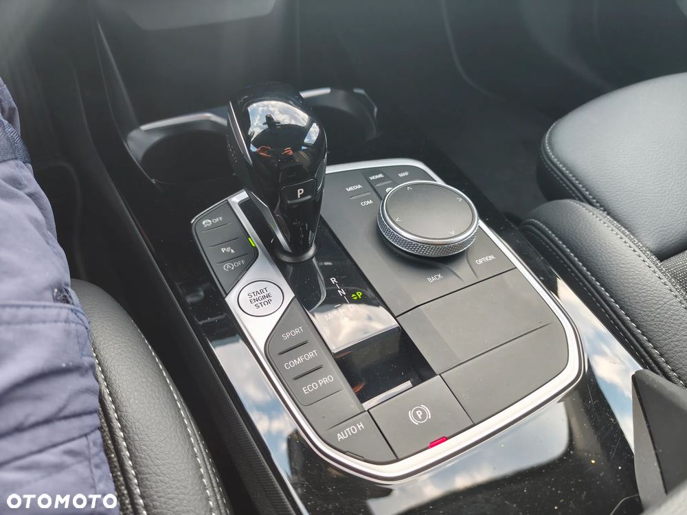 BMW Seria 1 120i Sport Line sport - 21