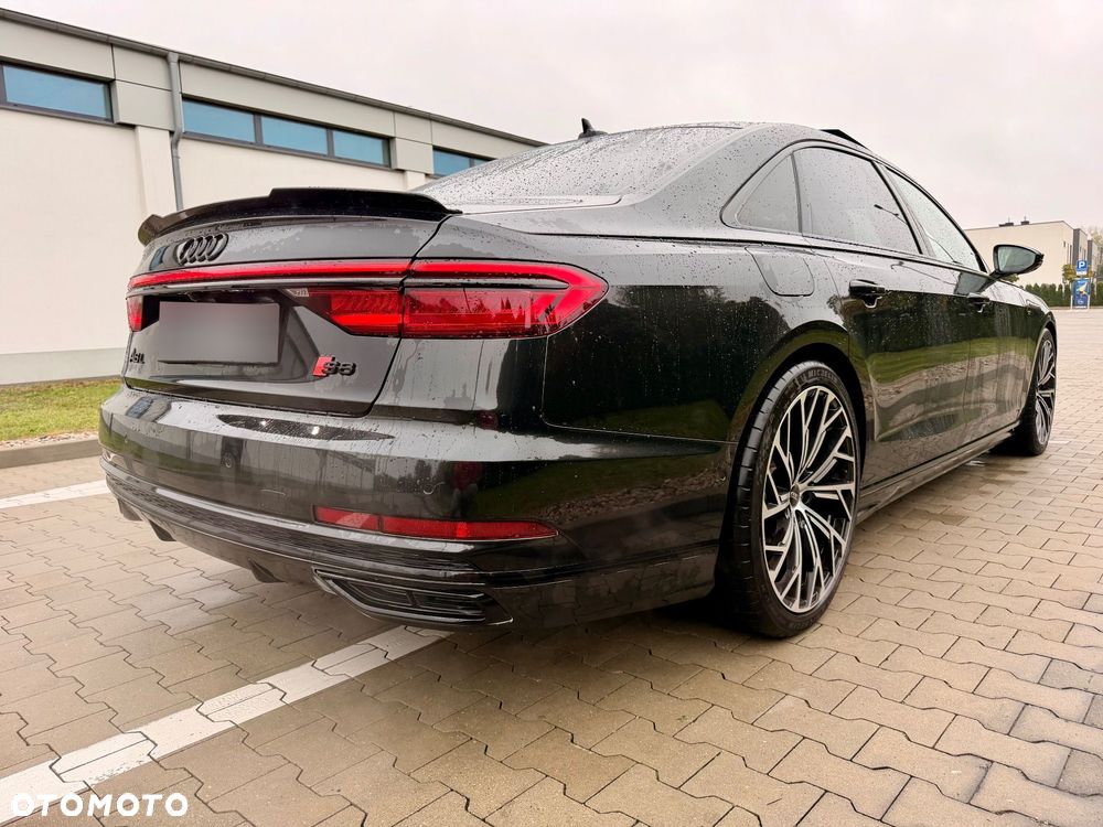 Audi A8 - 19