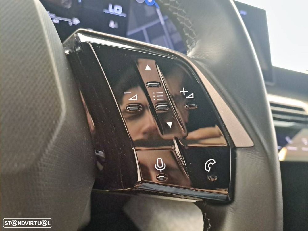 Peugeot 5008 1.2 Hybrid Allure e-DCS6 - 15