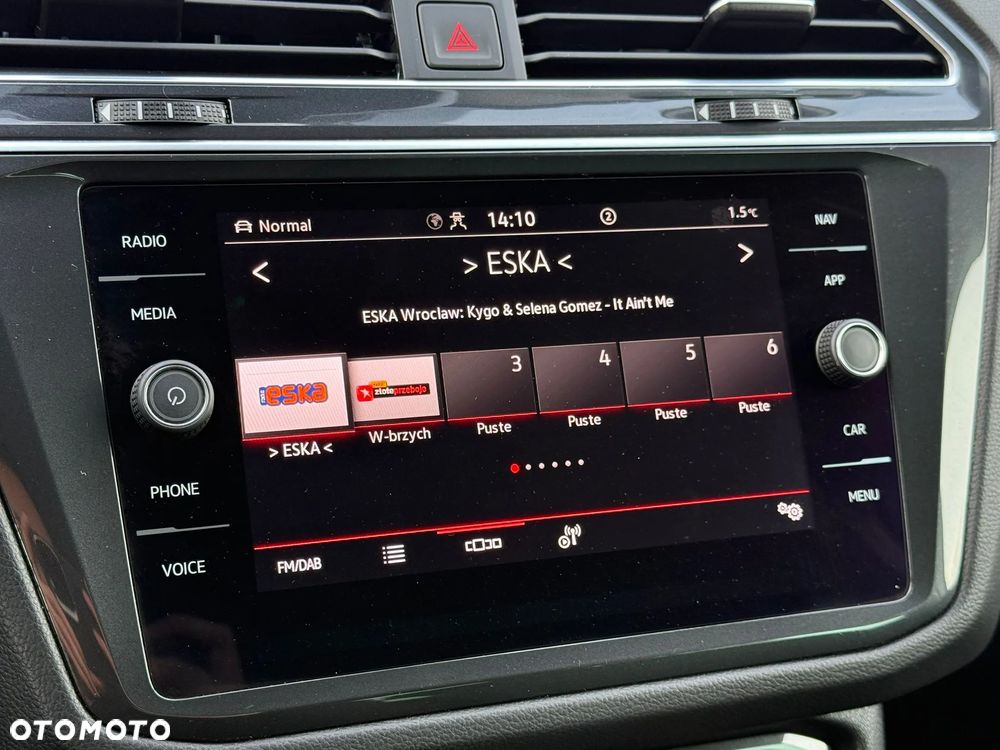 Volkswagen Tiguan 2.0 TDI SCR 4Mot Elegance DSG - 24