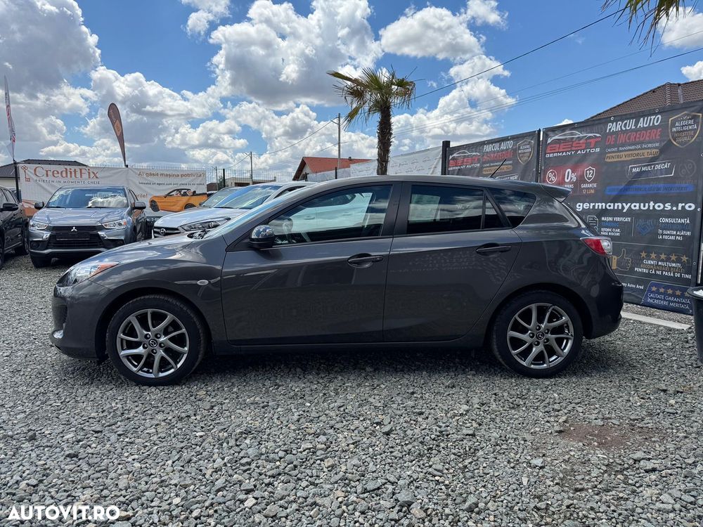 Mazda 3 - 4
