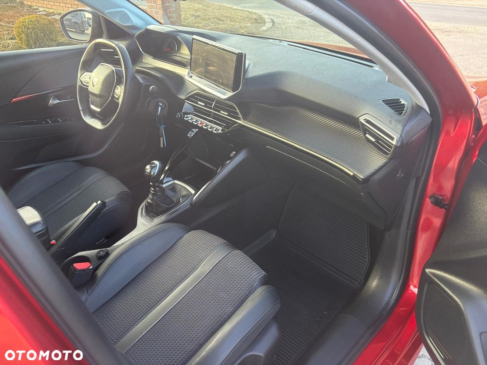 Peugeot 208 TURBO 100 Allure - 11