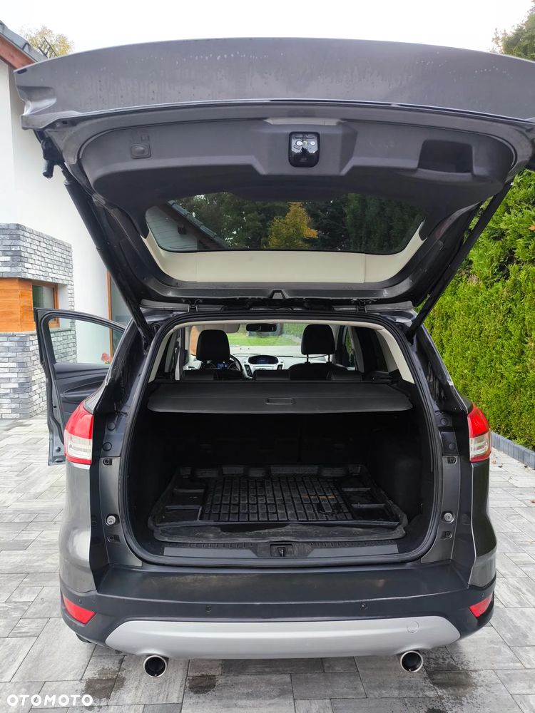 Ford Kuga 2.0 TDCi 4WD Titanium - 24