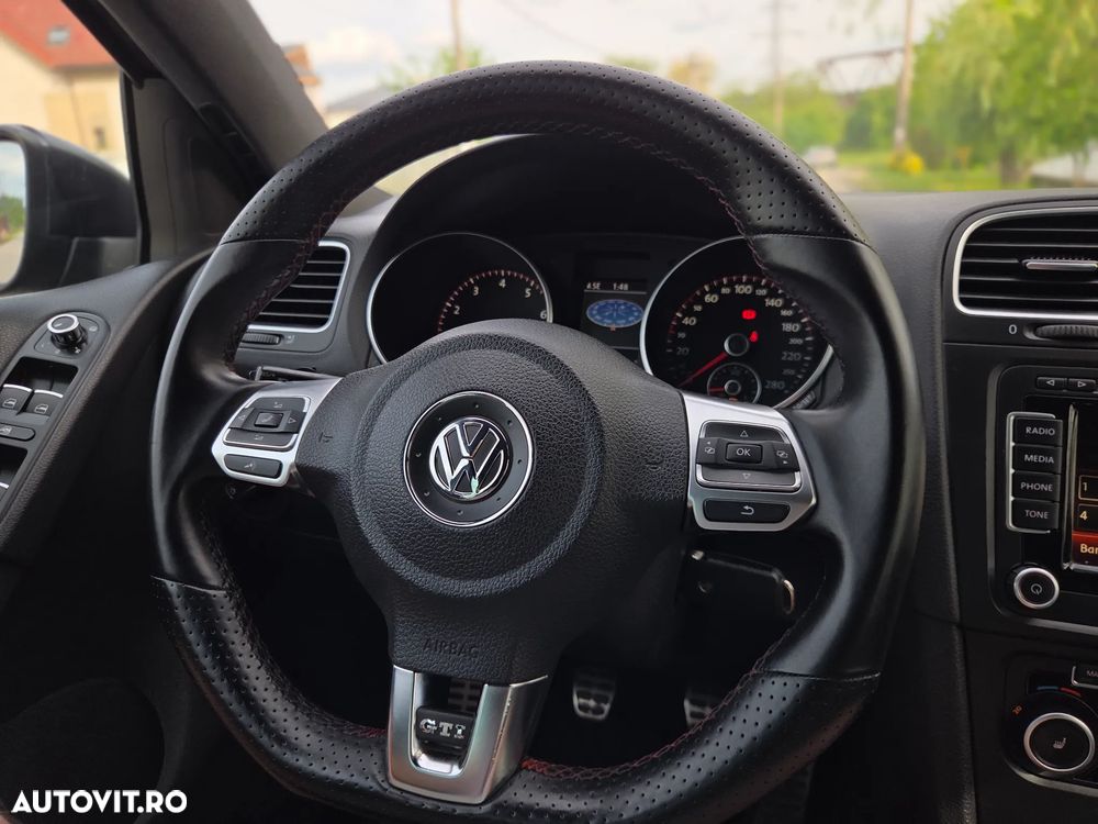 Volkswagen Golf 2.0 GTI - 6