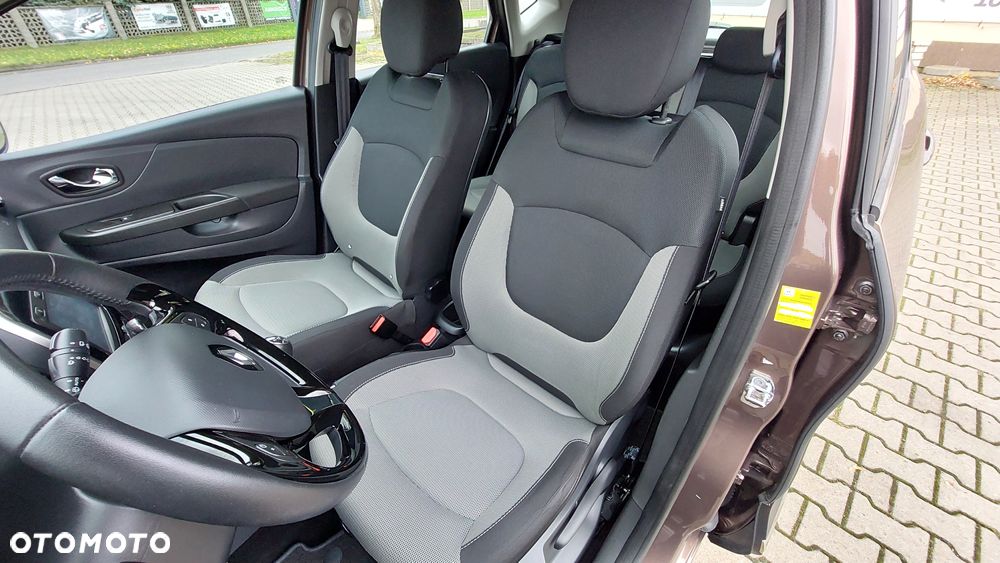 Renault Captur - 19