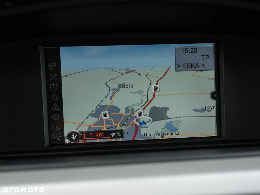 BMW Seria 3 318i Edition Exclusive - 32