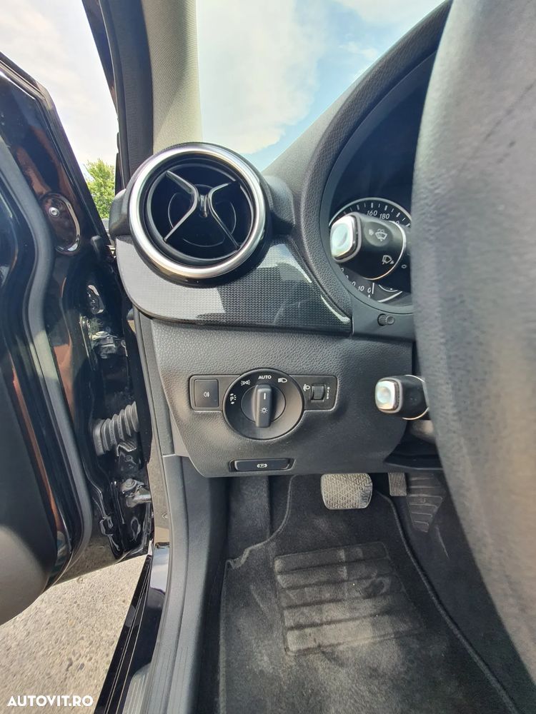 Mercedes-Benz B - 10