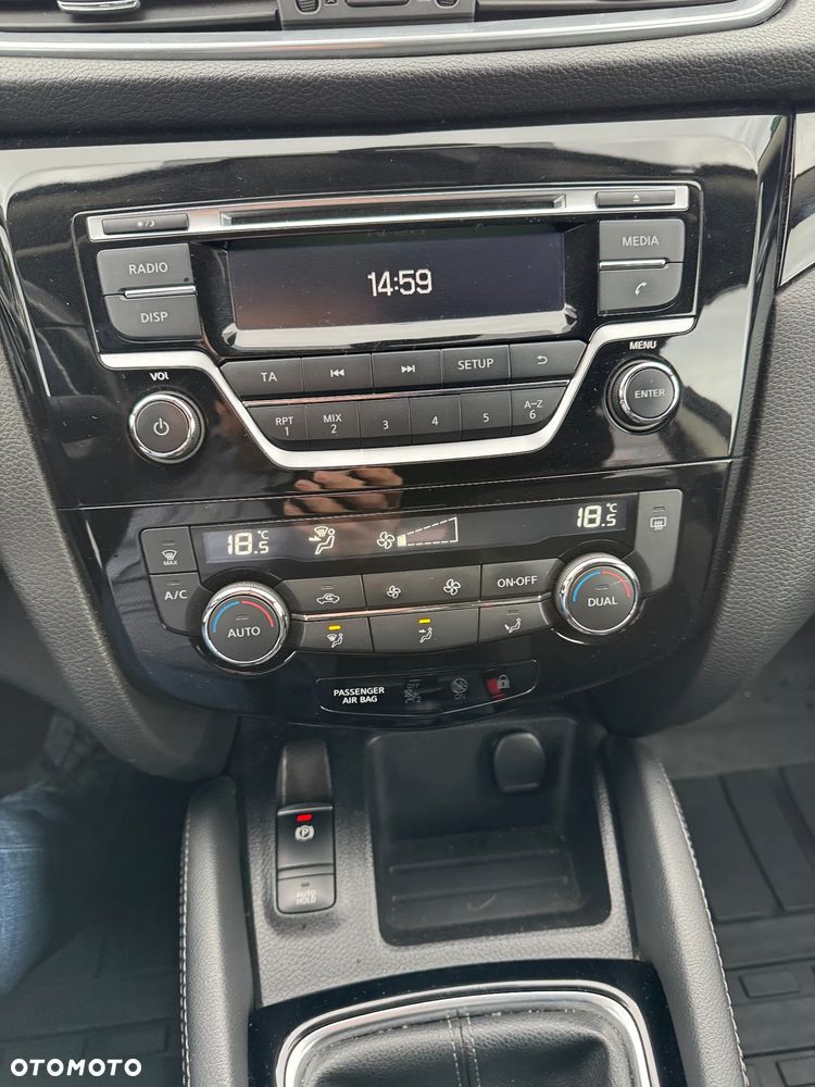 Nissan Qashqai - 21