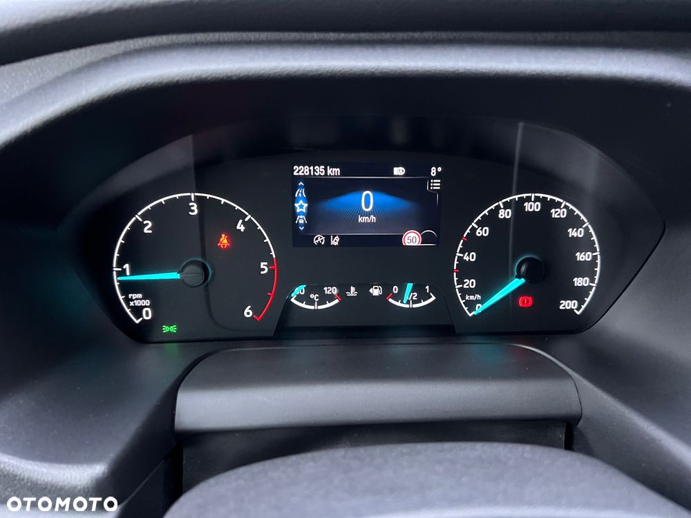 Ford Tourneo Custom 2.0 EcoBlue L2 Titanium - 20