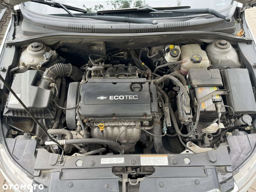 Chevrolet Cruze 1.8 LT - 20