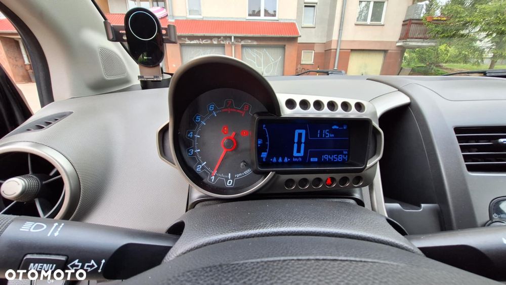 Chevrolet Aveo 1.2 LT+ - 6
