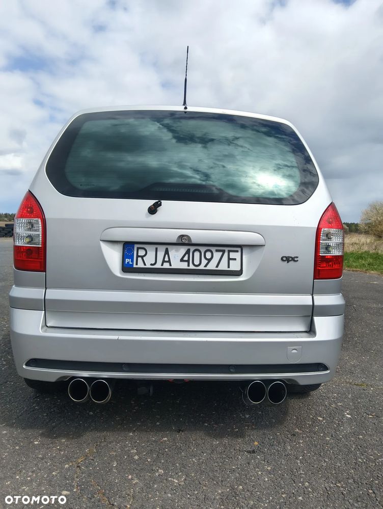 Opel Zafira - 4