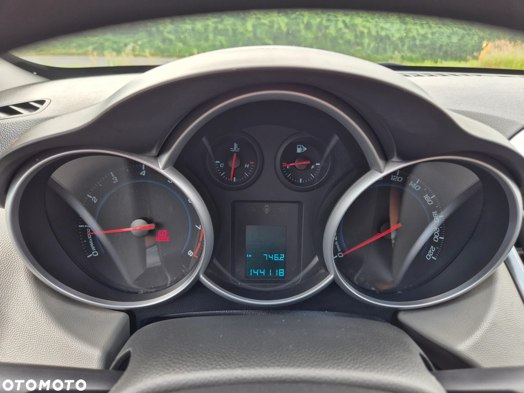 Chevrolet Cruze 1.6 LS+ - 14