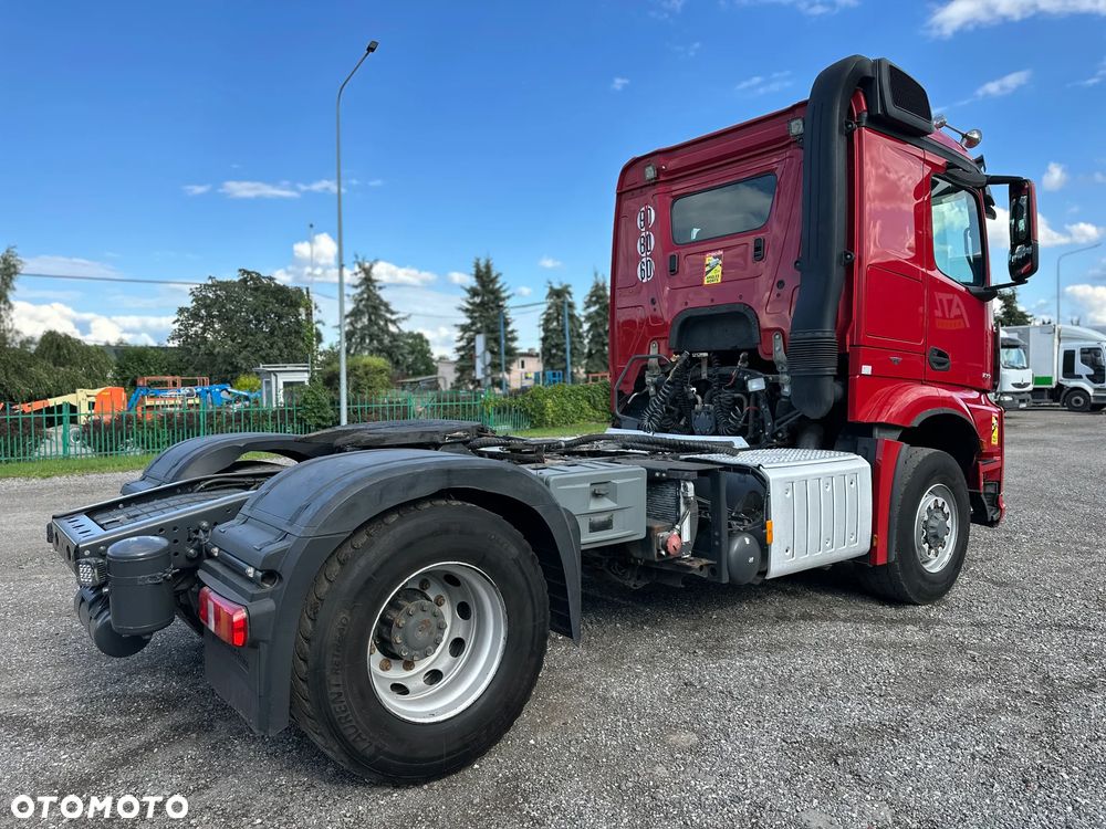 Mercedes-Benz Arocs 1851 - 5
