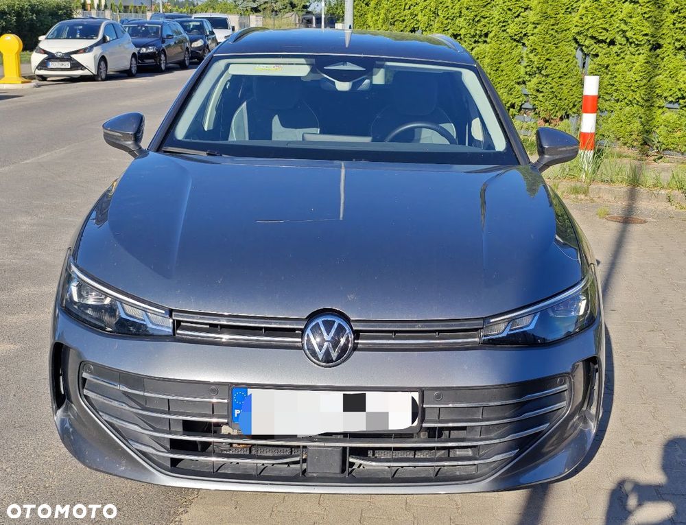Volkswagen Passat - 3
