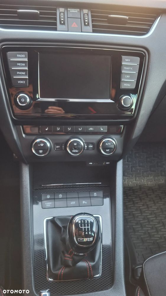 Skoda Octavia 2.0 TDI RS - 15
