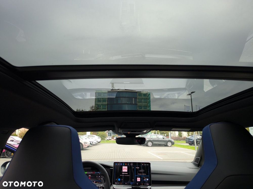 Volkswagen Golf Variant 2.0 TSI 4Motion R - 37